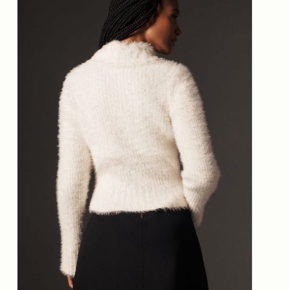 NWT Anthropologie Pearl Button Fuzzy Cardigan Sweater size L - Picture 5 of 15